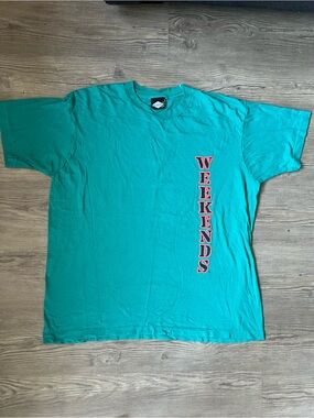 Vintage 90's Weekends Men's Teal T-Shirt Streetwear Graphic Size Large